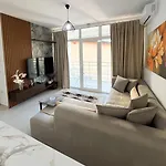 Azure Dream Durrës