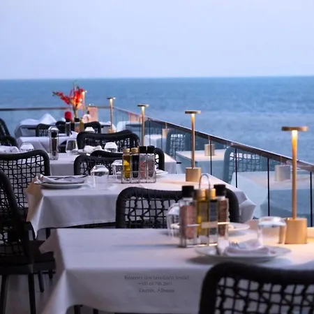 Azure Dream 公寓 Durrës