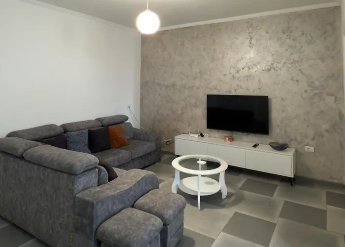 Azure Dream Durrës